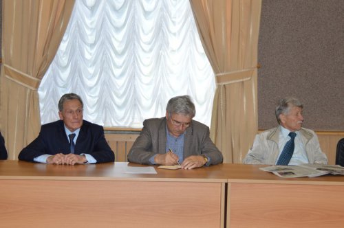 На повестке дня: создание координационного центра добровольцев На повестке дня: создание координационного центра добровольцев