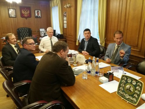 В озёрской детской поликлинике обрушилась стена В озёрской детской поликлинике обрушилась стена