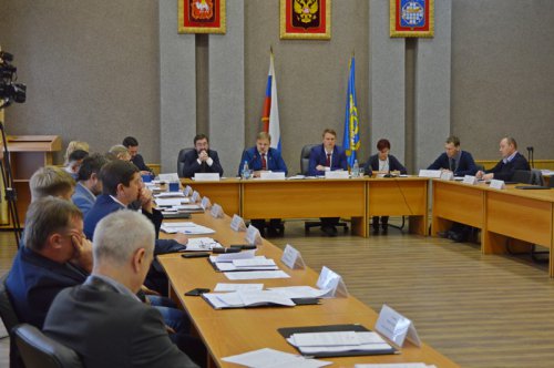 Депутаты утвердили две программы по развитию округа