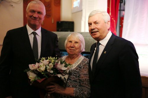 Владимир Мякуш: «Средства на благоустройство были использованы продуманно и ответственно» Владимир Мякуш: «Средства на благоустройство были использованы продуманно и ответственно»