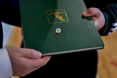 Юношеская команда по футболу успешно провела летний сезон, став пятыми в Первенстве Челябинской области Юношеская команда по футболу успешно провела летний сезон, став пятыми в Первенстве Челябинской области