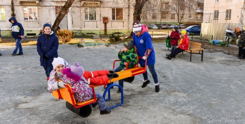 Преображение Озёрска начинается с дворов Преображение Озёрска начинается с дворов