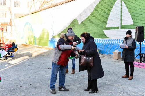 Преображение Озёрска начинается с дворов Преображение Озёрска начинается с дворов
