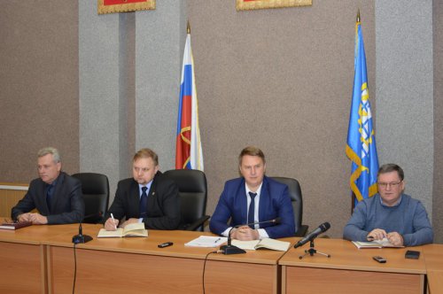 Озерск начал подготовку к Новому году Озерск начал подготовку к Новому году