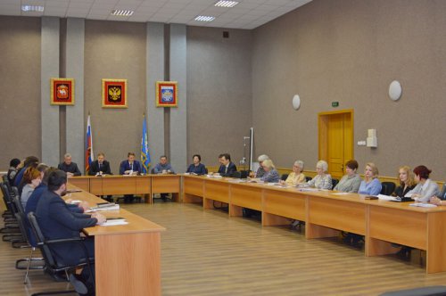 Озерск начал подготовку к Новому году Озерск начал подготовку к Новому году
