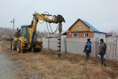 В посёлке Новогорный идёт монтаж газовых сетей В посёлке Новогорный идёт монтаж газовых сетей