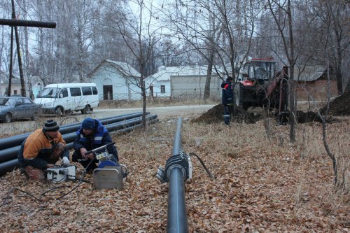 В посёлке Новогорный идёт монтаж газовых сетей В посёлке Новогорный идёт монтаж газовых сетей