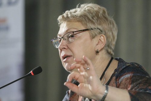 Министр Ольга Васильева: о математике, шахматах, технопарках и онлайн-курсах Министр Ольга Васильева: о математике, шахматах, технопарках и онлайн-курсах