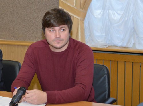 Для озерского катка хватит снега и мороза Для озерского катка хватит снега и мороза