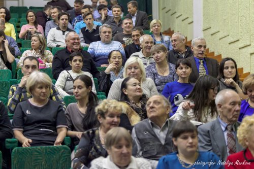 Лучших озёрских спортсменов 2017 года наградили в «Строителе» Лучших озёрских спортсменов 2017 года наградили в «Строителе»