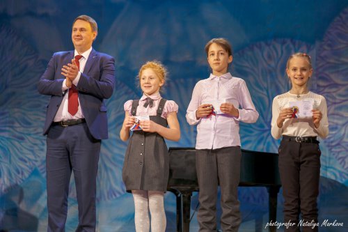 Лучших озёрских спортсменов 2017 года наградили в «Строителе» Лучших озёрских спортсменов 2017 года наградили в «Строителе»