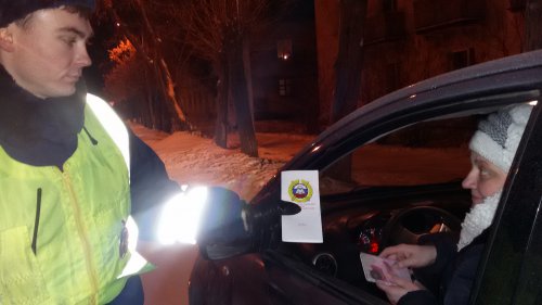 В семи автомобилях неправильно перевозили детей В семи автомобилях неправильно перевозили детей