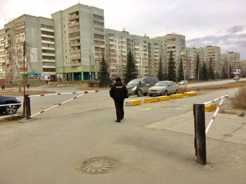 Незаконный шлагбаум вскоре демонтируют Незаконный шлагбаум вскоре демонтируют