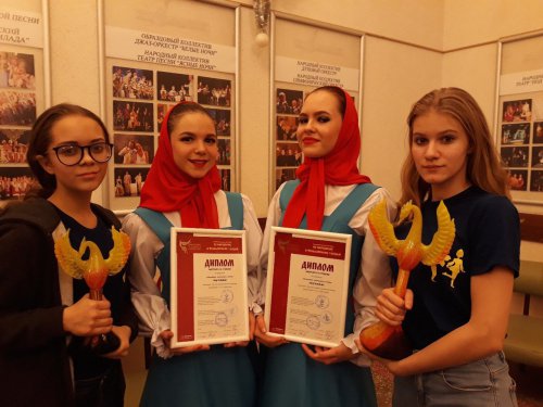 Ансамбли народного танца МБУ «КДЦ» «Зарево» и «Купава» представили Озёрск в Санкт-Петербурге Ансамбли народного танца МБУ «КДЦ» «Зарево» и «Купава» представили Озёрск в Санкт-Петербурге