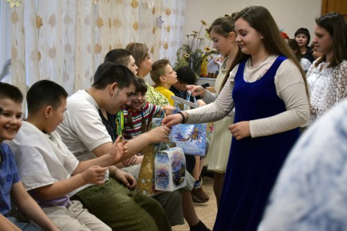 Рождество Христово – и старым и малым Рождество Христово – и старым и малым