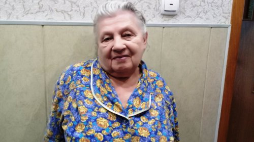 Традиция поздравлять ветеранов свято соблюдается Традиция поздравлять ветеранов свято соблюдается