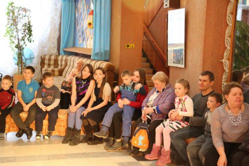 В Озерске дети проводили зиму в духе народных традиций В Озерске дети проводили зиму в духе народных традиций