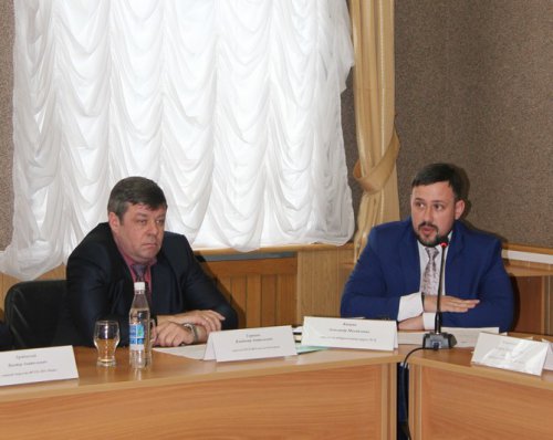 Депутаты и общественность обсудили проблемы теплосетевого хозяйства