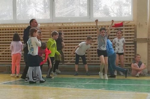 Педагоги и дети навели «Весенний переполох» во дворце Педагоги и дети навели «Весенний переполох» во дворце