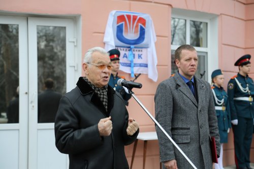 Его нет с нами, но спасибо, что он был Его нет с нами, но спасибо, что он был
