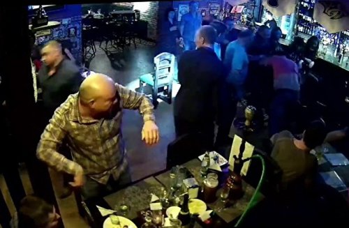 В Озерске осуждены участники перестрелки, в которой пострадал местный авторитет В Озерске осуждены участники перестрелки, в которой пострадал местный авторитет