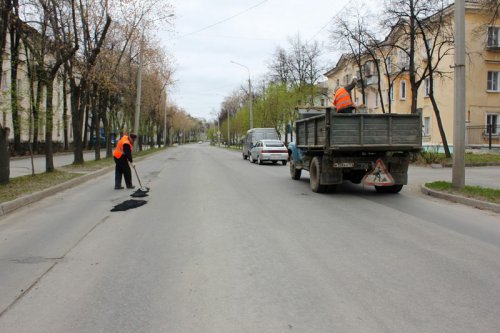 В округе идёт ремонт дорог и наружного освещения В округе идёт ремонт дорог и наружного освещения
