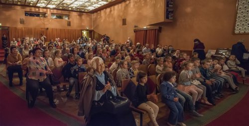 Закрывая театральный сезон, «Золотой петушок» открыл Чемпионат мира по футболу! Закрывая театральный сезон, «Золотой петушок» открыл Чемпионат мира по футболу!