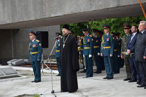 В память о жертвах войны В память о жертвах войны