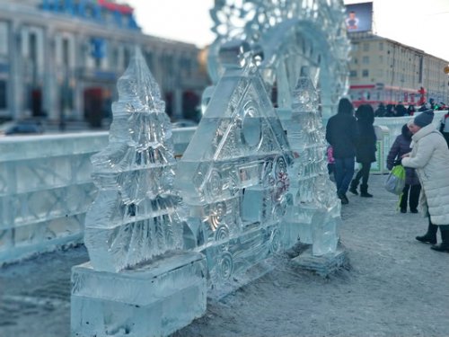 Застывшая сказка: Ледовый городок в Екатеринбурге! Застывшая сказка: Ледовый городок в Екатеринбурге!