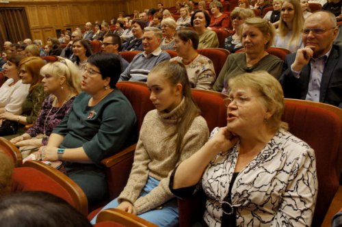 Трио «Трое»: виртуозная игра в классики Трио «Трое»: виртуозная игра в классики