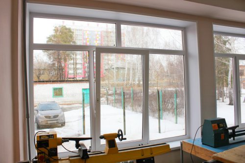 В Озерском городском округе продолжаются ремонтные работы в детских садах и школах В Озерском городском округе продолжаются ремонтные работы в детских садах и школах