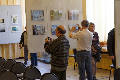 Поэзия через фотографию: в Озерске открылась выставка из Новоуральска Поэзия через фотографию: в Озерске открылась выставка из Новоуральска