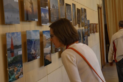 Поэзия через фотографию: в Озерске открылась выставка из Новоуральска Поэзия через фотографию: в Озерске открылась выставка из Новоуральска