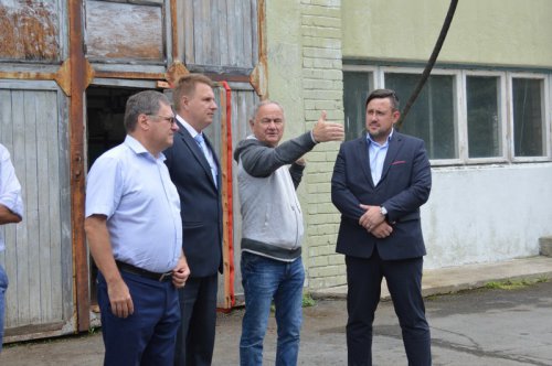На очистку воды направлены серьезные средства На очистку воды направлены серьезные средства