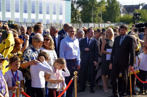 В Озёрске заложили капсулу на месте будущей ледовой арены «Высота»