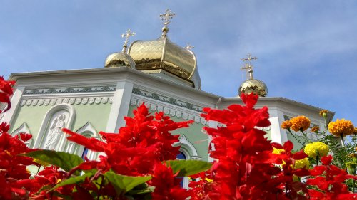 Озерчане у главной иконы Вооруженных сил Озерчане у главной иконы Вооруженных сил