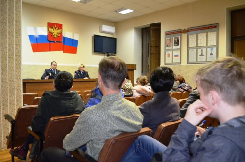 В полиции Озерска состоялся «День открытых дверей»