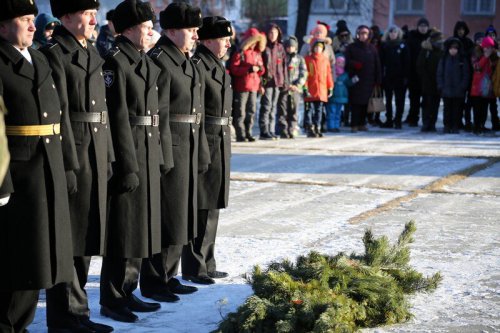У Вечного огня состоялось памятное мероприятие в честь Неизвестного Солдата