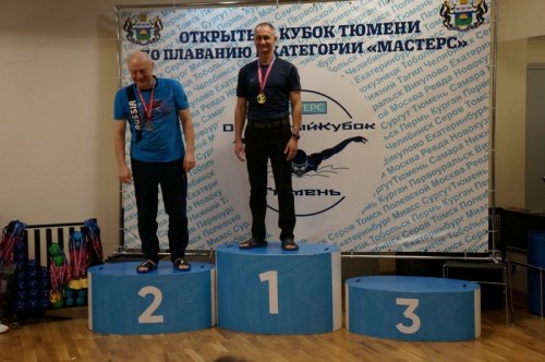 На Кубке Тюменской области по плаванию в категории «Мастерс» озерские ветераны завоевали 22 медали.