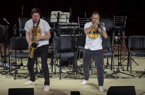 И юмор, и джаз: Озерск во второй раз принимал Международный фестиваль музыкального юмора.
