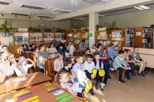 Детская библиотека Озерска отметила два юбилея.