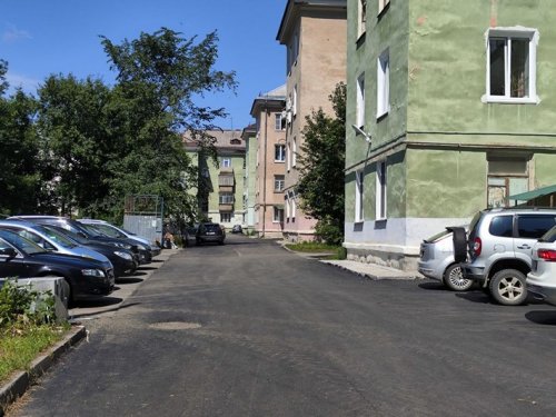 В Озерске продолжается обновление дворовых территорий.