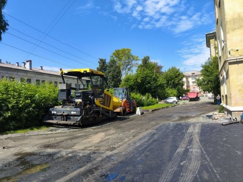 В Озерске продолжается обновление дворовых территорий.
