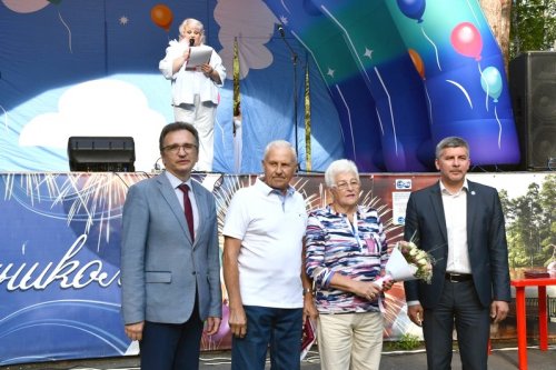 Озерск отметил День семьи, любви и верности.