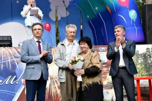 Озерск отметил День семьи, любви и верности.