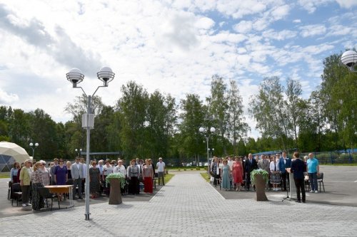Озерск отметил успехи выпускников 2026 года